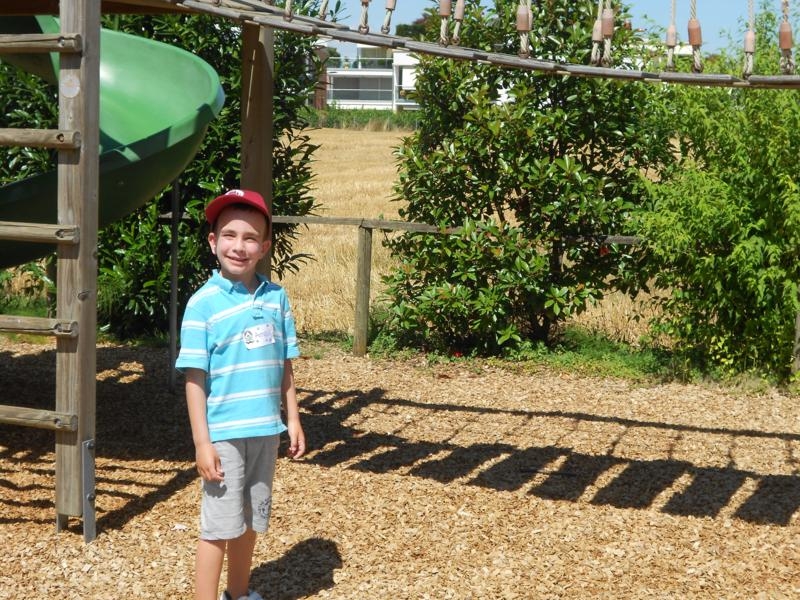 Village Camps International Summer Camp VDC Geneva 2016-08-12 https://www.villagecamps.com/journals_admin/images/571-34-DSCN0939_800x600.jpg