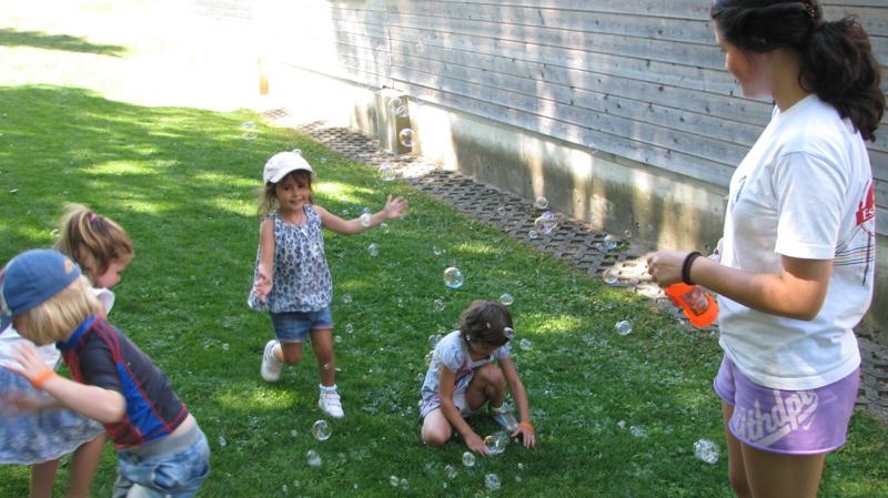 Village Camps International Summer Camp VDC Geneva 2016-08-12 https://www.villagecamps.com/journals_admin/images/572--IMG_8901_800x449.jpg