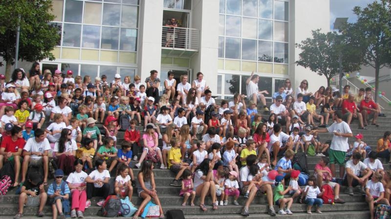 Village Camps International Summer Camp VDC Geneva 2016-08-12 https://www.villagecamps.com/journals_admin/images/575-34-IMG_9266_800x449.jpg Village Camps International Summer Camp VDC Geneva 2016-08-12 https://www.villagecamps.com/journals_admin/images/575-34-IMG_9266_800x449.jpg