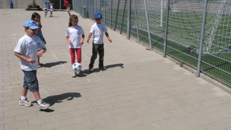 Village Camps International Summer Camp VDC Geneva 2016-08-12 https://www.villagecamps.com/journals_admin/images/577--IMG_9730_800x449.jpg