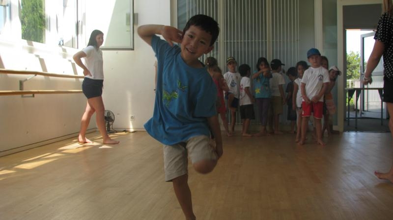 Village Camps International Summer Camp VDC Geneva 2016-08-12 https://www.villagecamps.com/journals_admin/images/578-34-IMG_9829_800x449.jpg