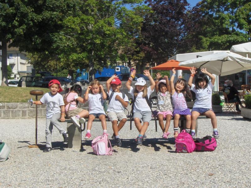 Village Camps International Summer Camp VDC Geneva 2016-08-12 https://www.villagecamps.com/journals_admin/images/580-34-HPIM7361_800x597.jpg