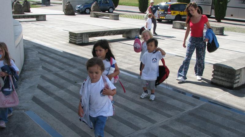 Village Camps International Summer Camp VDC Geneva 2016-08-12 https://www.villagecamps.com/journals_admin/images/584--IMG_0548_800x449.jpg