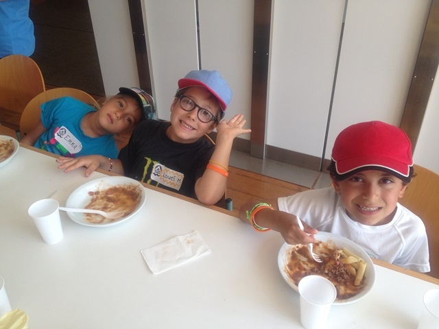 Village Camps International Summer Camp VDC Geneva 2016-08-12 https://www.villagecamps.com/journals_admin/images/794-34-IMG_0625.jpg