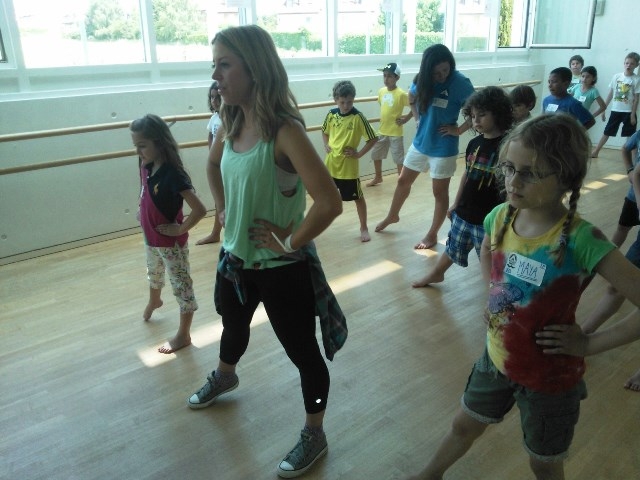 Village Camps International Summer Camp VDC Geneva 2016-08-12 https://www.villagecamps.com/journals_admin/images/794-34-WP_000635.jpg