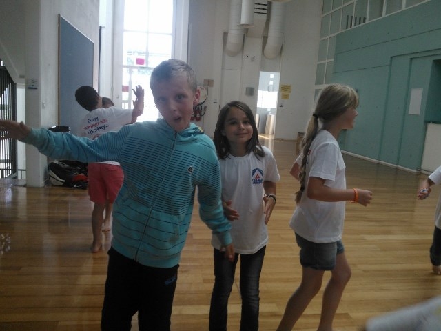 Village Camps International Summer Camp VDC Geneva 2016-08-12 https://www.villagecamps.com/journals_admin/images/795-34-WP_000653.jpg