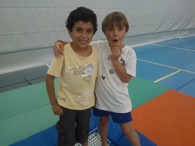 Village Camps International Summer Camp VDC Geneva 2016-08-12 https://www.villagecamps.com/journals_admin/images/795-34-WP_000671.jpg