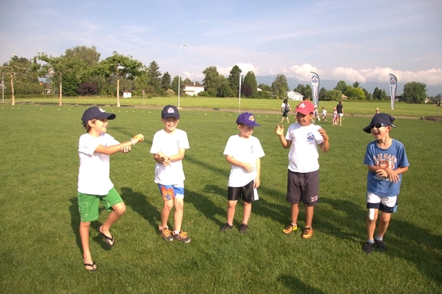 Village Camps International Summer Camp VDC Geneva 2016-08-12 https://www.villagecamps.com/journals_admin/images/796-34-DSC_8431.jpg