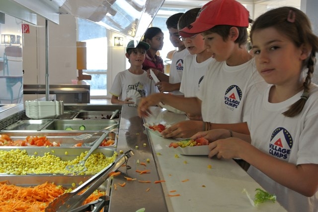 Village Camps International Summer Camp VDC Geneva 2016-08-12 https://www.villagecamps.com/journals_admin/images/797-34-DSC_0047.jpg