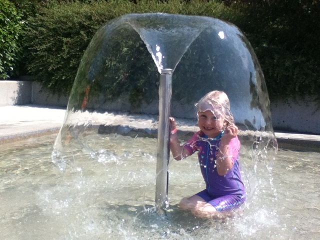 Village Camps International Summer Camp VDC Geneva 2016-08-12 https://www.villagecamps.com/journals_admin/images/797-34-IMG_1942.jpg