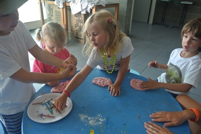 Village Camps International Summer Camp VDC Geneva 2016-08-12 https://www.villagecamps.com/journals_admin/images/800-34-DSC_0468.jpg