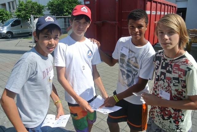 Village Camps International Summer Camp VDC Geneva 2016-08-12 https://www.villagecamps.com/journals_admin/images/800-34-DSC_0479.jpg