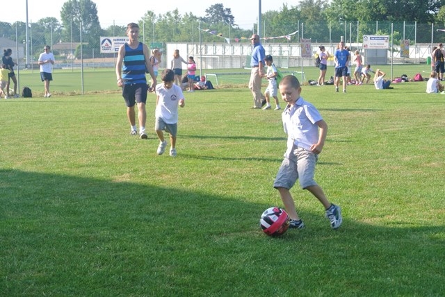 Village Camps International Summer Camp VDC Geneva 2016-08-12 https://www.villagecamps.com/journals_admin/images/801-34-DSC_0668.jpg