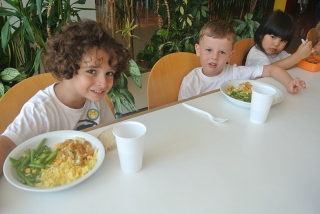 Village Camps International Summer Camp VDC Geneva 2016-08-12 https://www.villagecamps.com/journals_admin/images/801-34-DSC_0797.jpg