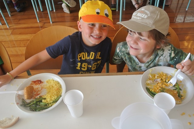 Village Camps International Summer Camp VDC Geneva 2016-08-12 https://www.villagecamps.com/journals_admin/images/801-34-DSC_0805.jpg