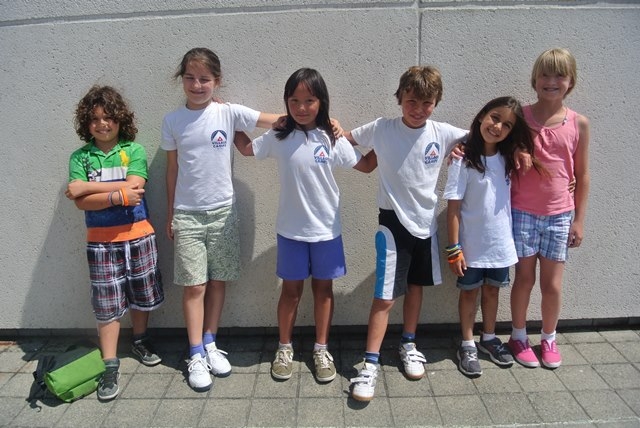 Village Camps International Summer Camp VDC Geneva 2016-08-12 https://www.villagecamps.com/journals_admin/images/801-34-DSC_0813.jpg