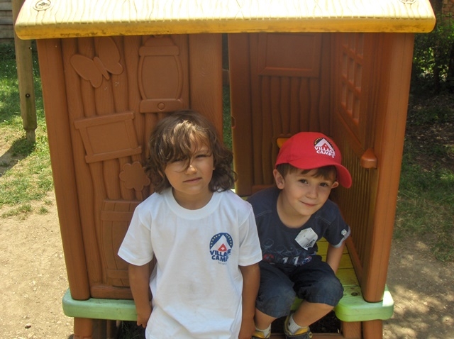 Village Camps International Summer Camp VDC Geneva 2016-08-12 https://www.villagecamps.com/journals_admin/images/802-34-HPIM7624.jpg