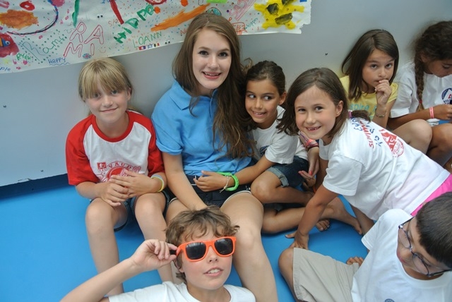 Village Camps International Summer Camp VDC Geneva 2016-08-12 https://www.villagecamps.com/journals_admin/images/804-34-DSC_1812.jpg