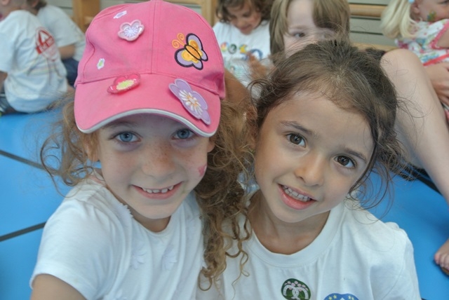 Village Camps International Summer Camp VDC Geneva 2016-08-12 https://www.villagecamps.com/journals_admin/images/804-34-DSC_1820.jpg