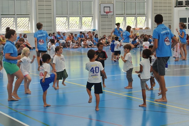 Village Camps International Summer Camp VDC Geneva 2016-08-12 https://www.villagecamps.com/journals_admin/images/804-34-DSC_1866.jpg