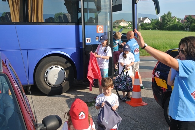 Village Camps International Summer Camp VDC Geneva 2016-08-12 https://www.villagecamps.com/journals_admin/images/805-34-DSC_2256.jpg