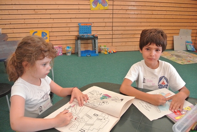 Village Camps International Summer Camp VDC Geneva 2016-08-12 https://www.villagecamps.com/journals_admin/images/805-34-DSC_2286.jpg