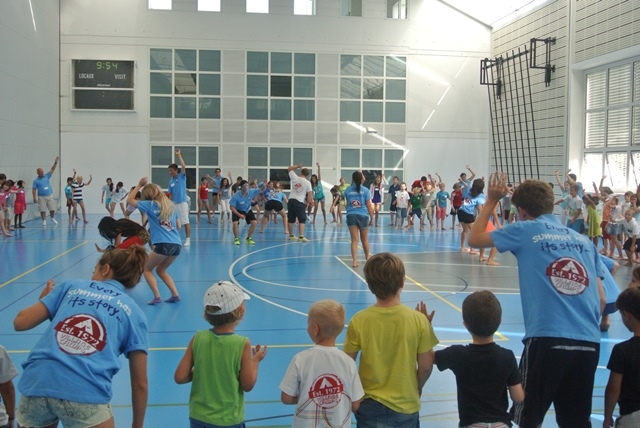 Village Camps International Summer Camp VDC Geneva 2016-08-12 https://www.villagecamps.com/journals_admin/images/805-34-DSC_2342.jpg
