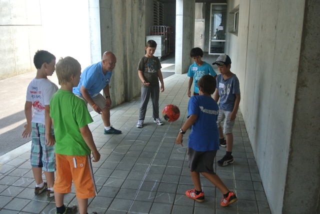 Village Camps International Summer Camp VDC Geneva 2016-08-12 https://www.villagecamps.com/journals_admin/images/805-34-DSC_2381.jpg