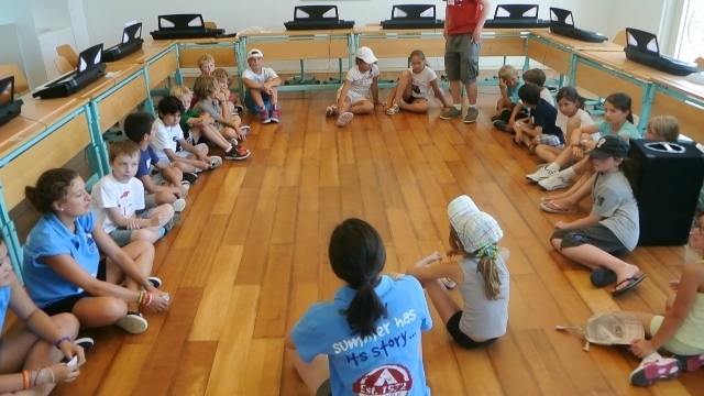 Village Camps International Summer Camp VDC Geneva 2016-08-12 https://www.villagecamps.com/journals_admin/images/805-34-DSC_2415.jpg