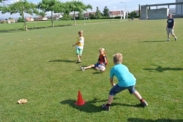 Village Camps International Summer Camp VDC Geneva 2016-08-12 https://www.villagecamps.com/journals_admin/images/807-34-DSC_2839.jpg