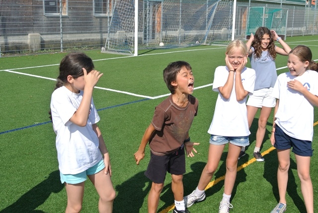 Village Camps International Summer Camp VDC Geneva 2016-08-12 https://www.villagecamps.com/journals_admin/images/807-34-DSC_2844.jpg