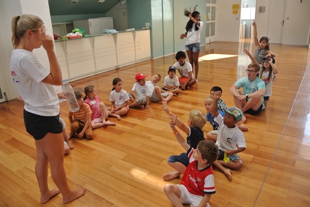 Village Camps International Summer Camp VDC Geneva 2016-08-12 https://www.villagecamps.com/journals_admin/images/807-34-DSC_2870.jpg
