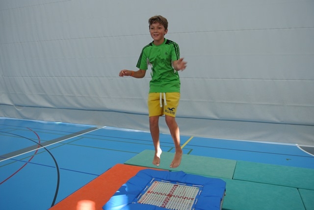 Village Camps International Summer Camp VDC Geneva 2016-08-12 https://www.villagecamps.com/journals_admin/images/808-34-DSC_3405.jpg