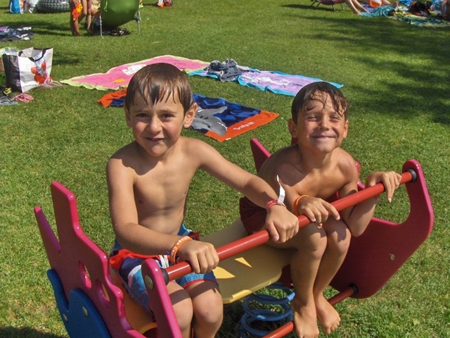 Village Camps International Summer Camp VDC Geneva 2016-08-12 https://www.villagecamps.com/journals_admin/images/808-34-HPIM7768.jpg
