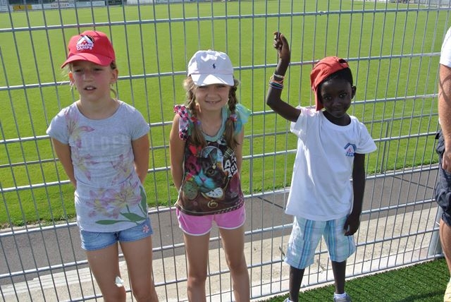 Village Camps International Summer Camp VDC Geneva 2016-08-12 https://www.villagecamps.com/journals_admin/images/809-34-DSC_4125.jpg
