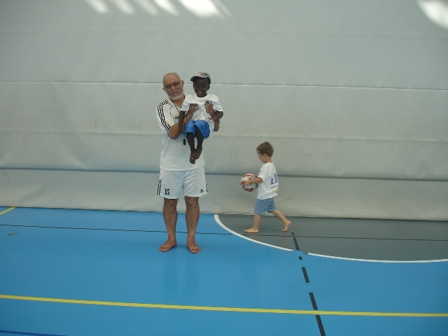 Village Camps International Summer Camp VDC Geneva 2016-08-12 https://www.villagecamps.com/journals_admin/images/811-34-DSC00739.jpg