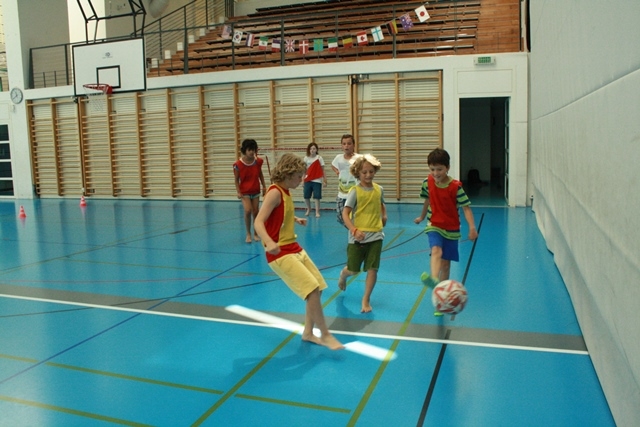 Village Camps International Summer Camp VDC Geneva 2016-08-12 https://www.villagecamps.com/journals_admin/images/812-34-IMG_2803.jpg