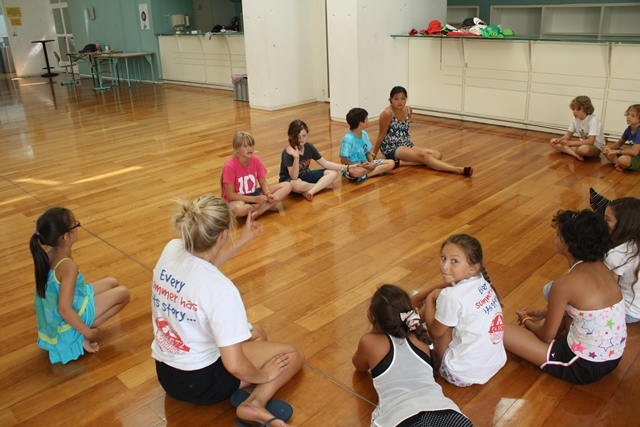 Village Camps International Summer Camp VDC Geneva 2016-08-12 https://www.villagecamps.com/journals_admin/images/813-34-IMG_2845.jpg