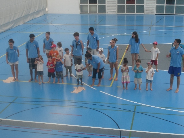Village Camps International Summer Camp VDC Geneva 2016-08-12 https://www.villagecamps.com/journals_admin/images/814-34-DSC01289.jpg