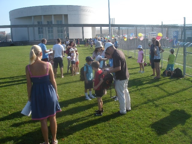 Village Camps International Summer Camp VDC Geneva 2016-08-12 https://www.villagecamps.com/journals_admin/images/815-34-DSC01344.jpg