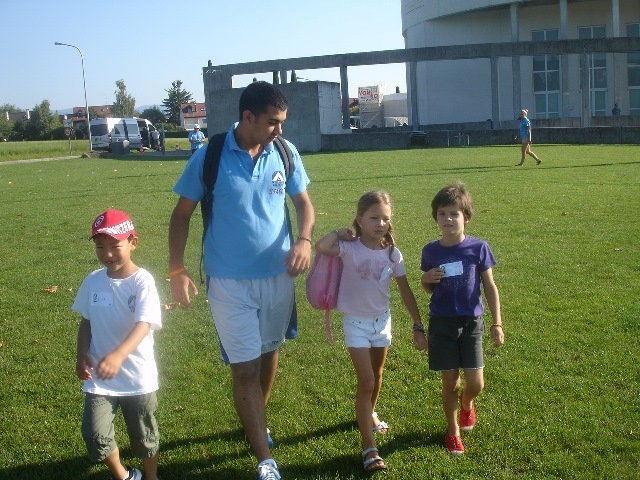 Village Camps International Summer Camp VDC Geneva 2016-08-12 https://www.villagecamps.com/journals_admin/images/815-34-DSC01349.jpg
