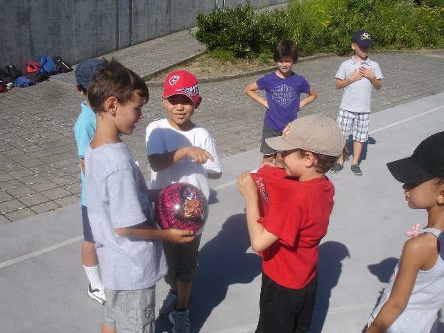 Village Camps International Summer Camp VDC Geneva 2016-08-12 https://www.villagecamps.com/journals_admin/images/815-34-DSC01352.jpg Village Camps International Summer Camp VDC Geneva 2016-08-12 https://www.villagecamps.com/journals_admin/images/815-34-DSC01352.jpg