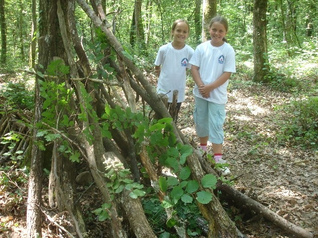 Village Camps International Summer Camp VDC Geneva 2016-08-12 https://www.villagecamps.com/journals_admin/images/816-34-DSC01524.jpg