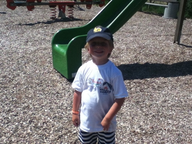 Village Camps International Summer Camp VDC Geneva 2016-08-12 https://www.villagecamps.com/journals_admin/images/816-34-IMG_2250.jpg