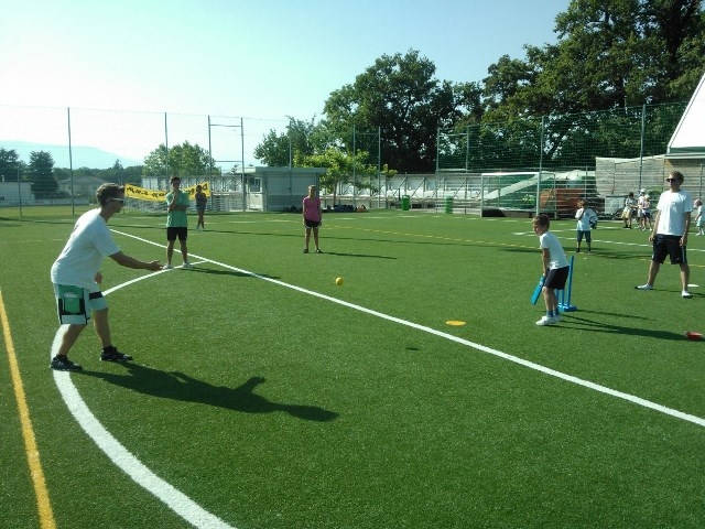 Village Camps International Summer Camp VDC Geneva 2016-08-12 https://www.villagecamps.com/journals_admin/images/816-34-WP_000754.jpg