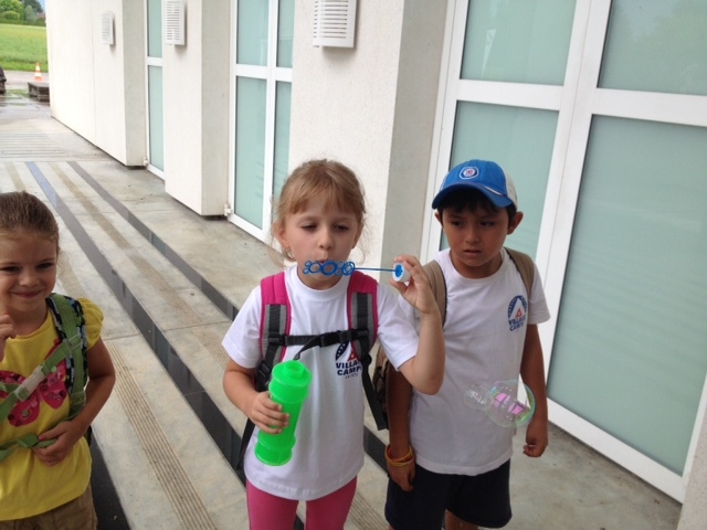 Village Camps International Summer Camp VDC Geneva 2016-08-12 https://www.villagecamps.com/journals_admin/images/817-34-5.jpg