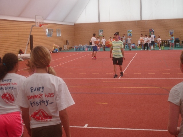 Village Camps International Summer Camp VDC Geneva 2016-08-12 https://www.villagecamps.com/journals_admin/images/817-34-DSC01687.jpg