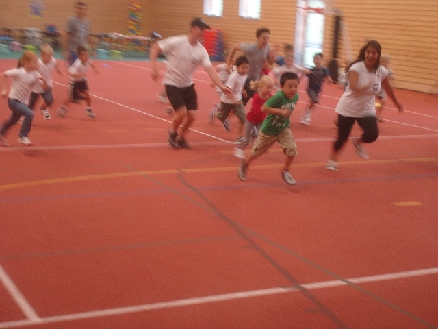 Village Camps International Summer Camp VDC Geneva 2016-08-12 https://www.villagecamps.com/journals_admin/images/818-34-DSC01728.jpg