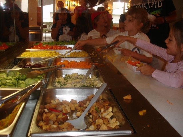 Village Camps International Summer Camp VDC Geneva 2016-08-12 https://www.villagecamps.com/journals_admin/images/818-34-DSC01817.jpg