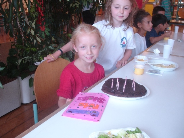 Village Camps International Summer Camp VDC Geneva 2016-08-12 https://www.villagecamps.com/journals_admin/images/818-34-DSC01826.jpg